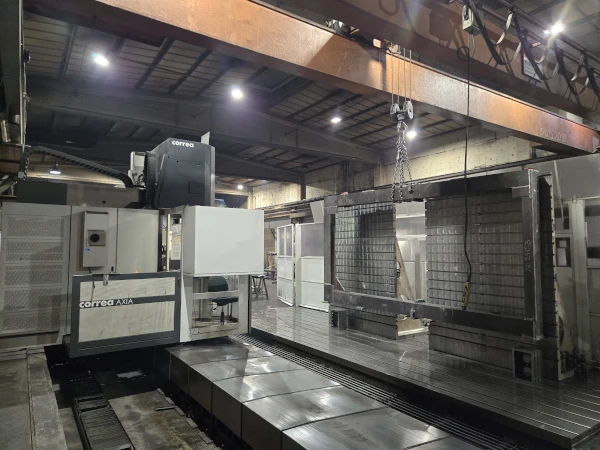 CNC 5-osni center